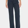 IluSZ Jeans
