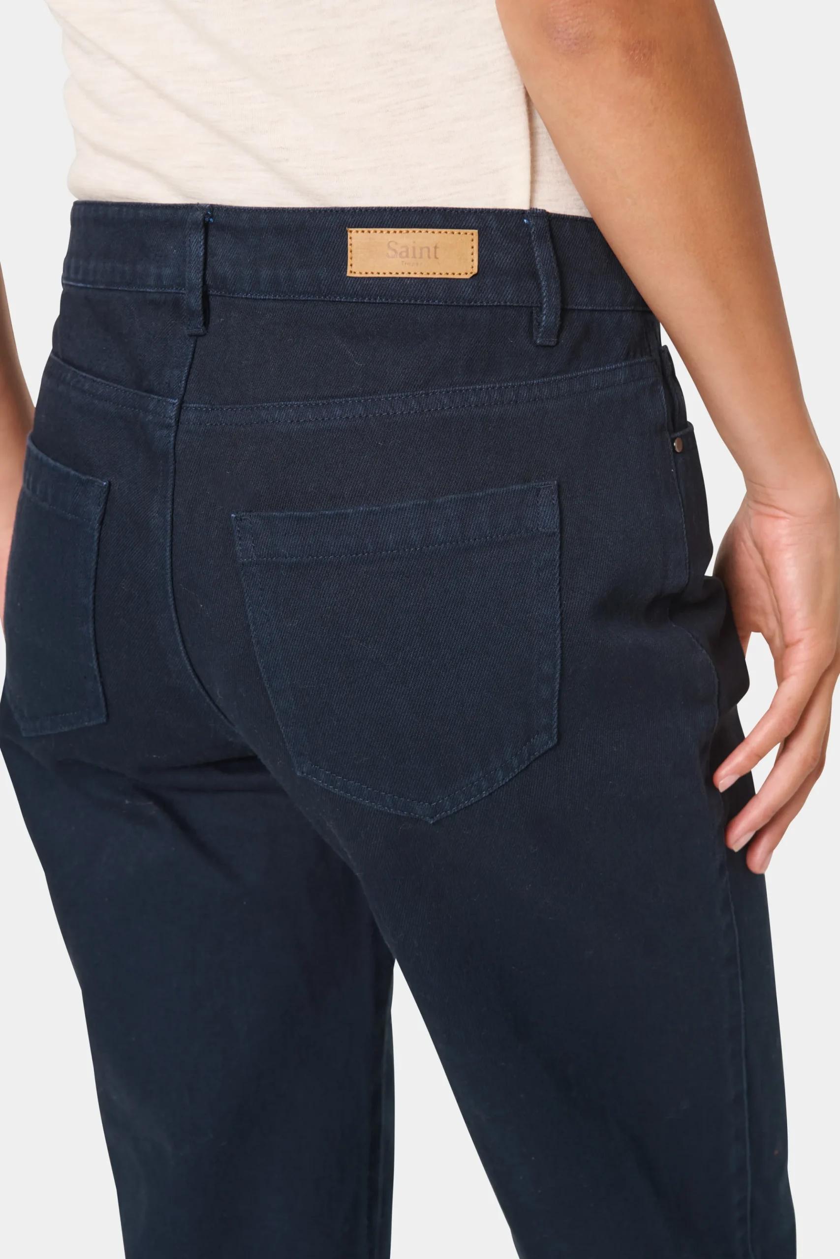 IluSZ Jeans