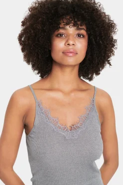 MayaSZ Top
