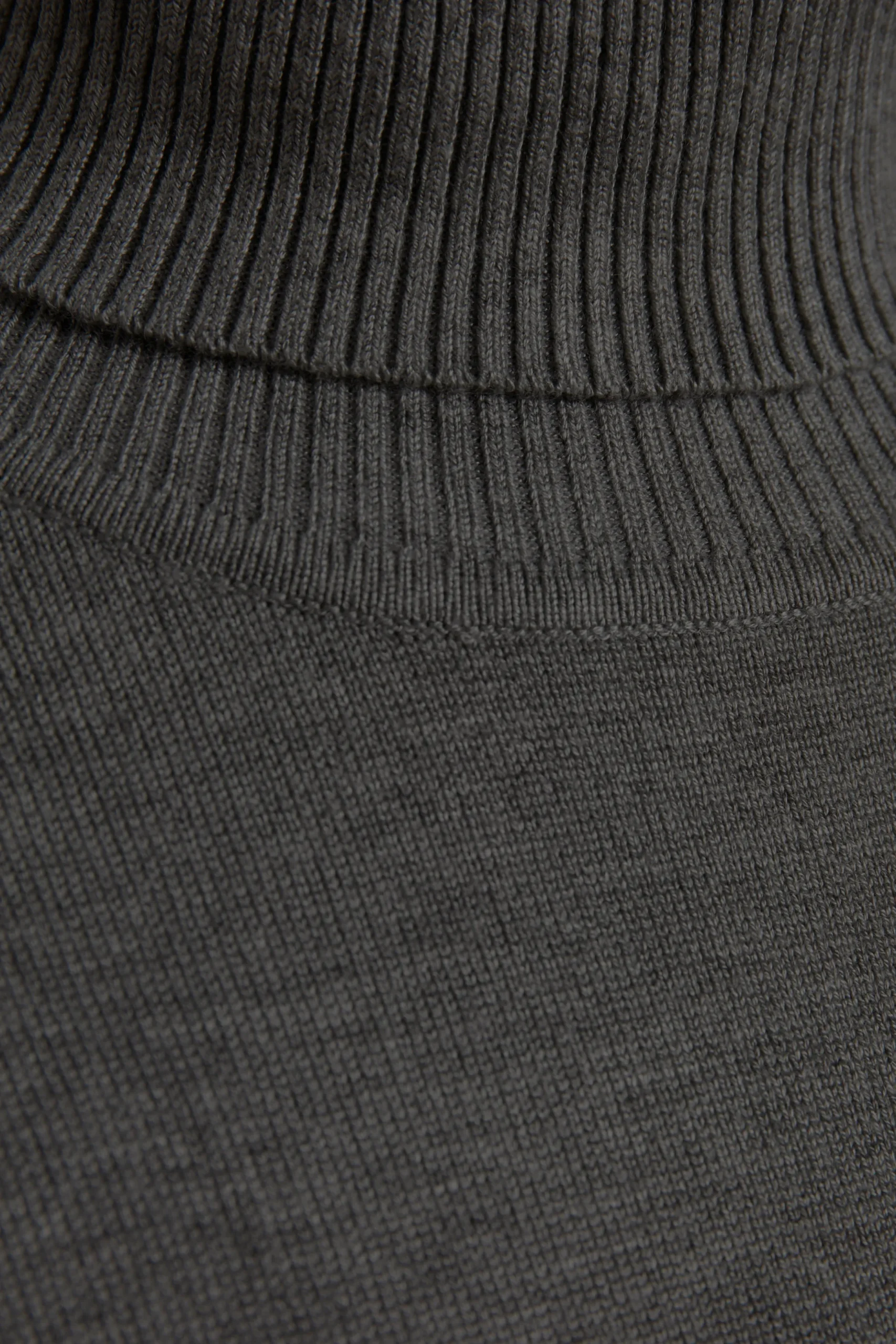 MilaSZ Rollneck Dress